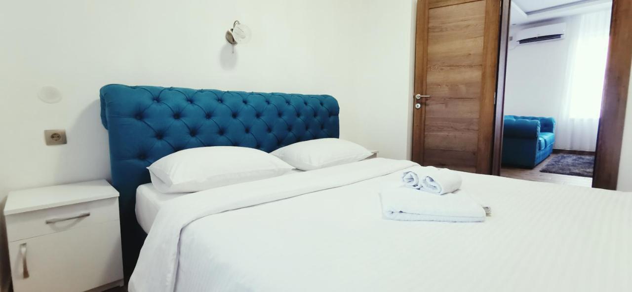 Canti Apartments Novi Sad Buitenkant foto